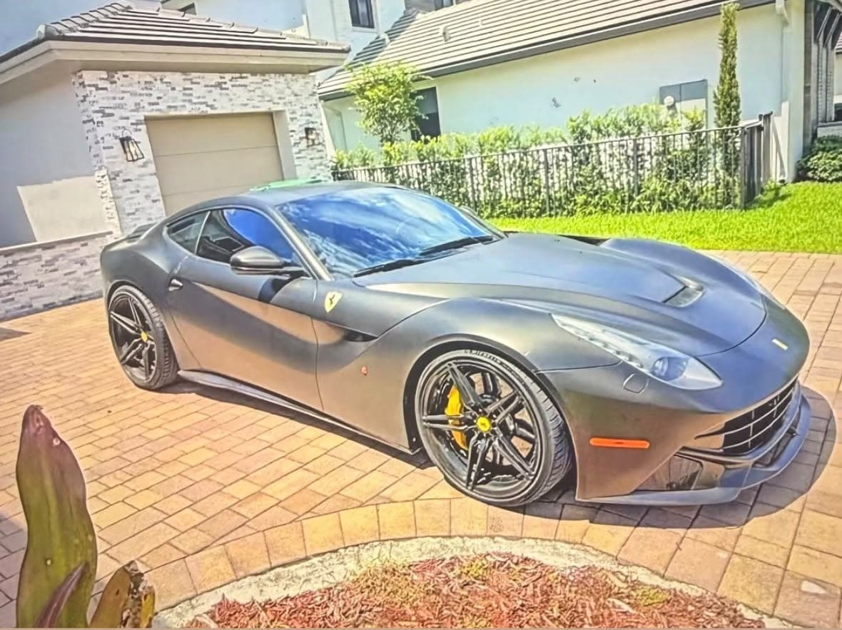 2026 Ferrari Tributo F8, view 1